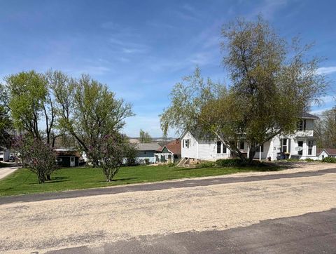 Homes For Sale - 216 S Washington Street<br/> Jo Daviess County, ELIZABETH, IL 61028