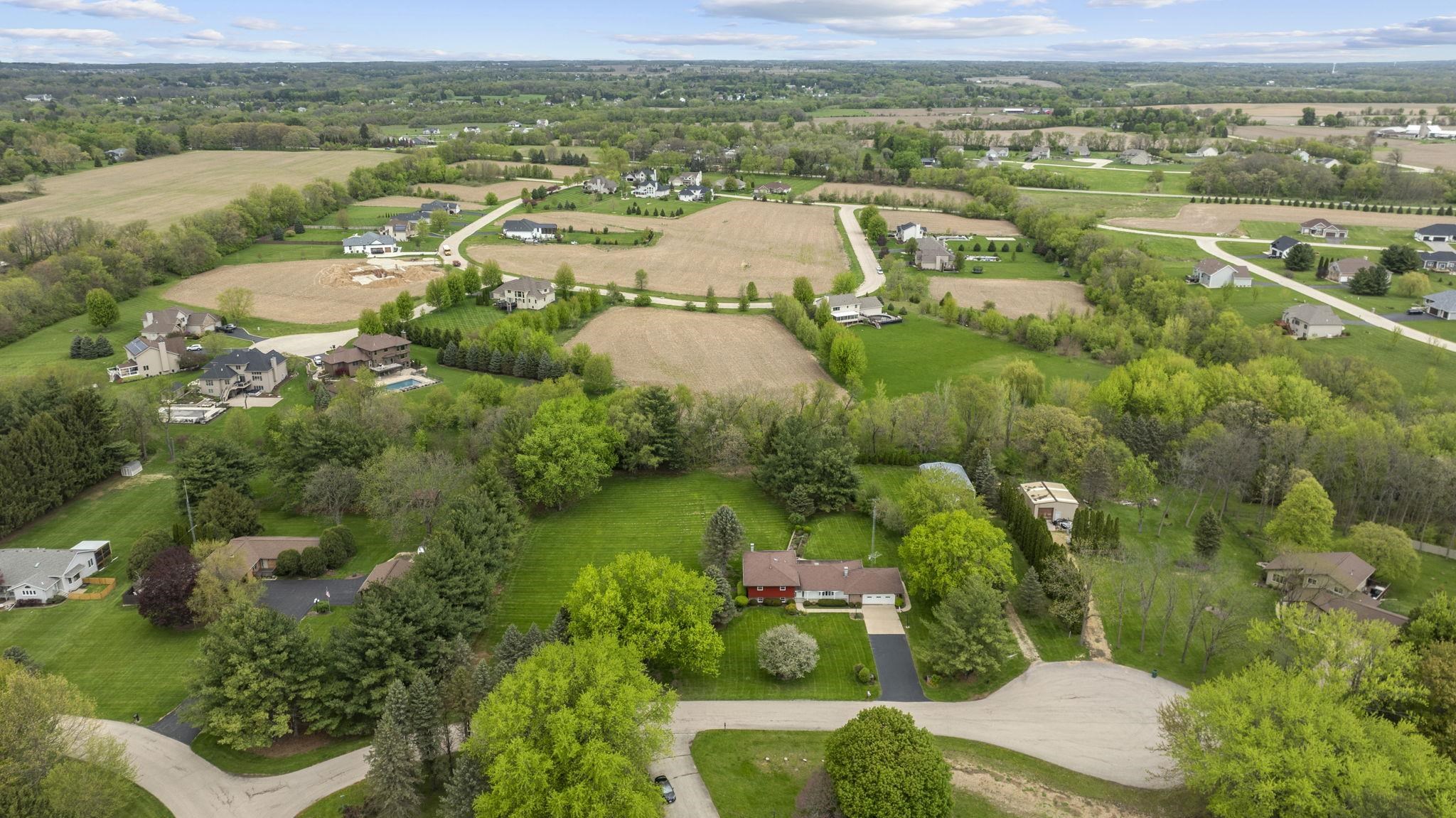 2600 East Ct - Photo 4