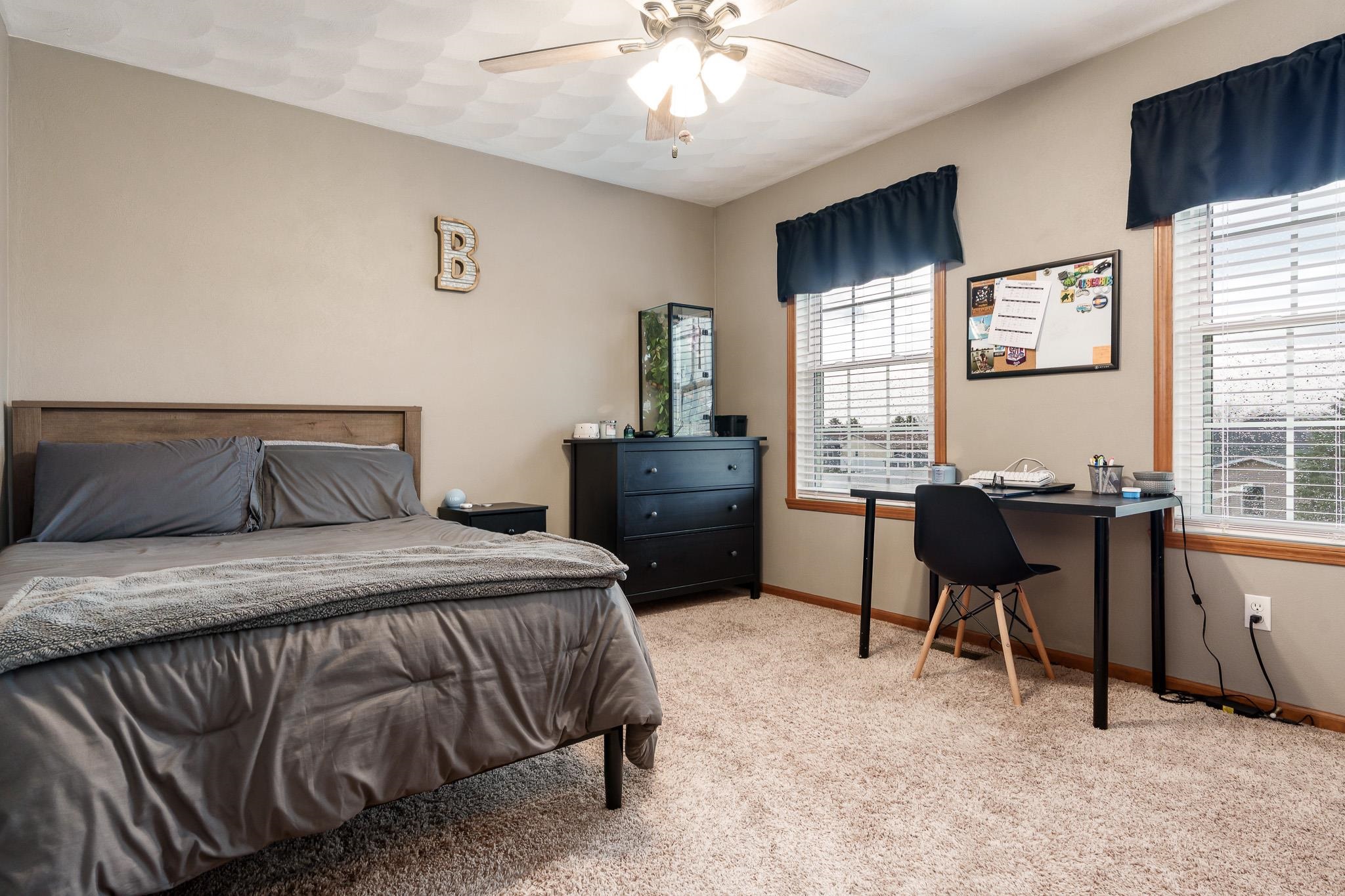 Roscoe, Illinois 61073, United States, 4 Bedrooms Bedrooms, ,4 BathroomsBathrooms,Residential,Pending,92037