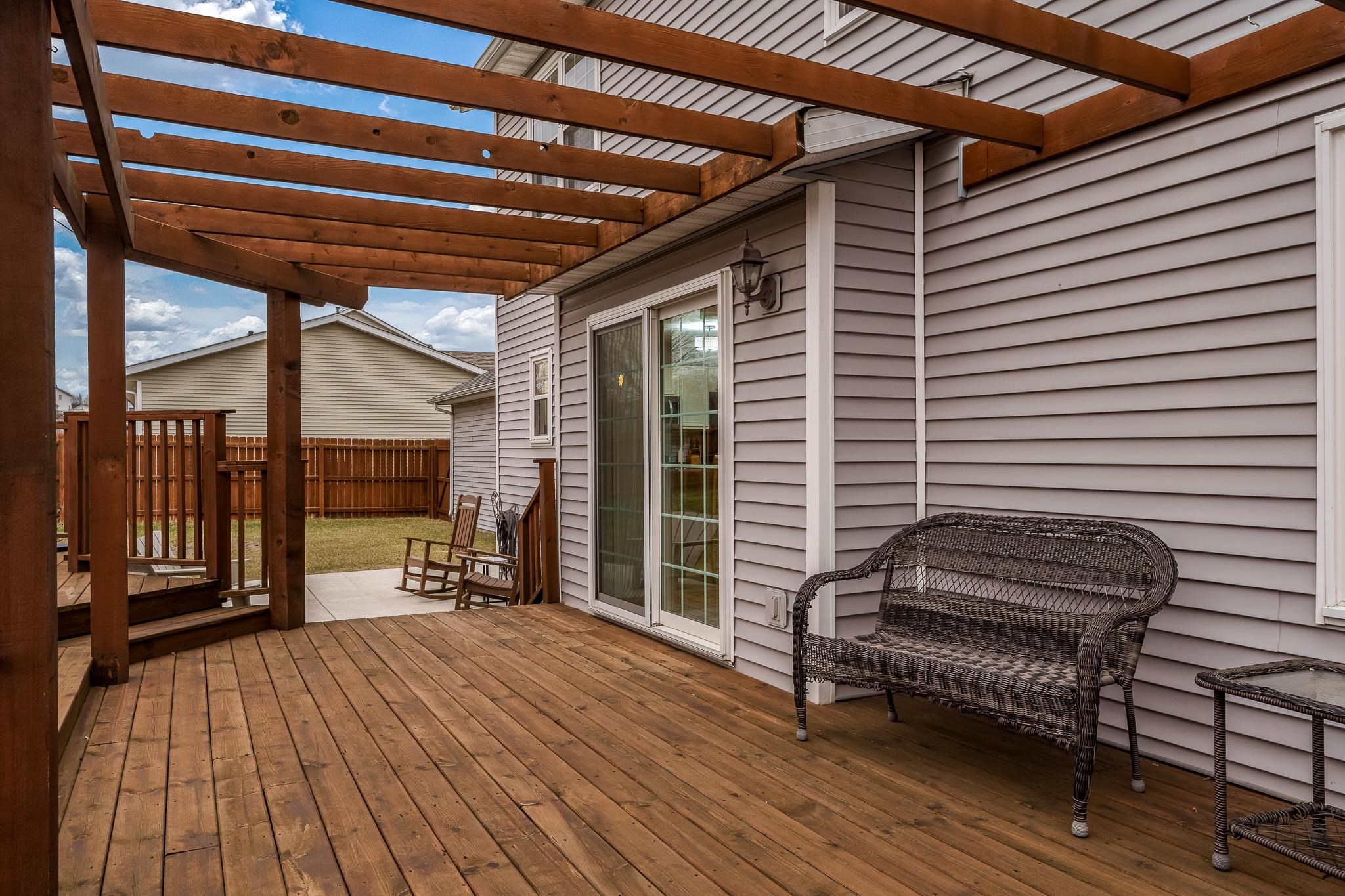 Roscoe, Illinois 61073, United States, 4 Bedrooms Bedrooms, ,4 BathroomsBathrooms,Residential,Pending,92037