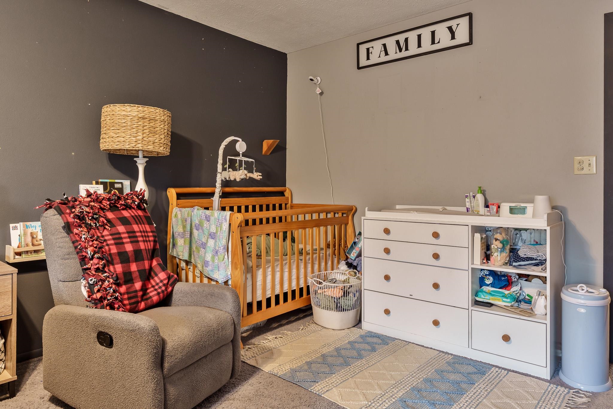 Rockford, Illinois 61107, United States, 2 Bedrooms Bedrooms, ,2 BathroomsBathrooms,Residential,Active,204396