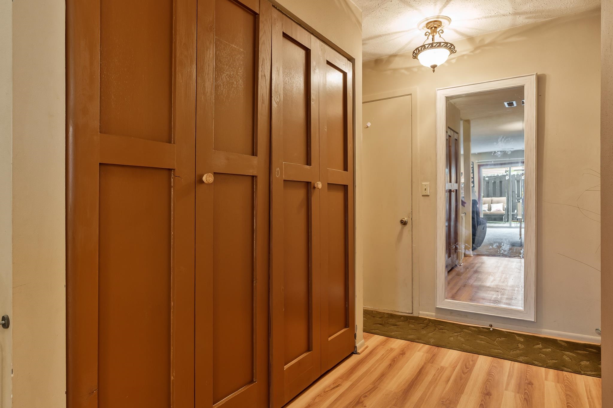 Rockford, Illinois 61107, United States, 2 Bedrooms Bedrooms, ,2 BathroomsBathrooms,Residential,Active,204396