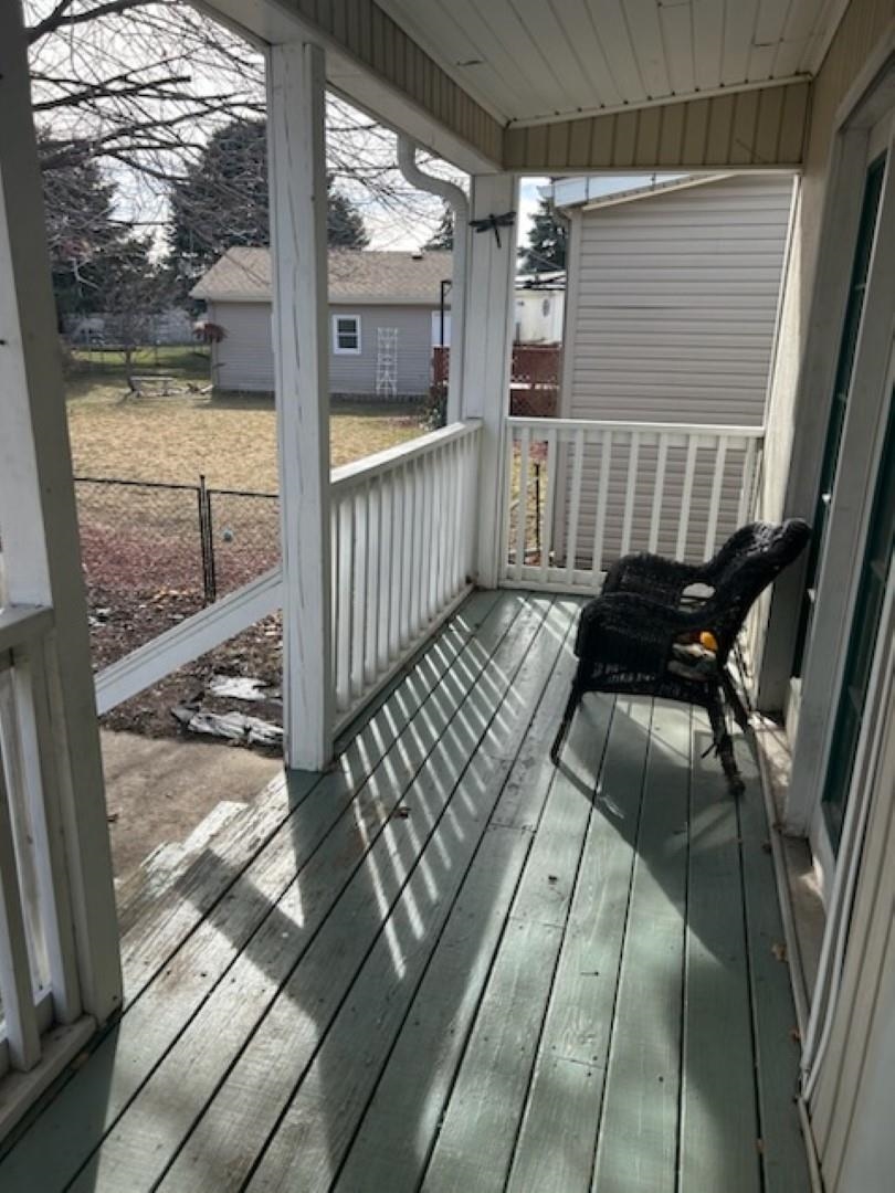 Roscoe, Illinois 61073, United States, 3 Bedrooms Bedrooms, ,2 BathroomsBathrooms,Residential,Pending,64473
