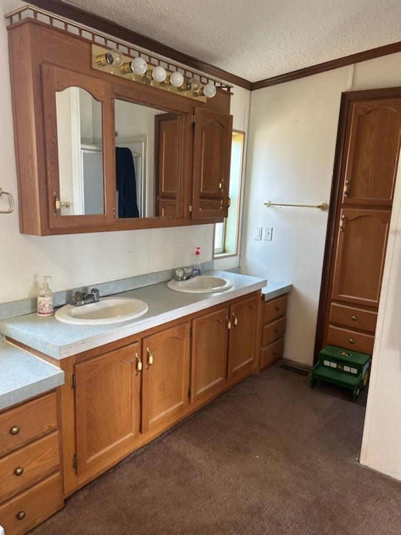 Roscoe, Illinois 61073, United States, 3 Bedrooms Bedrooms, ,2 BathroomsBathrooms,Residential,Pending,64473