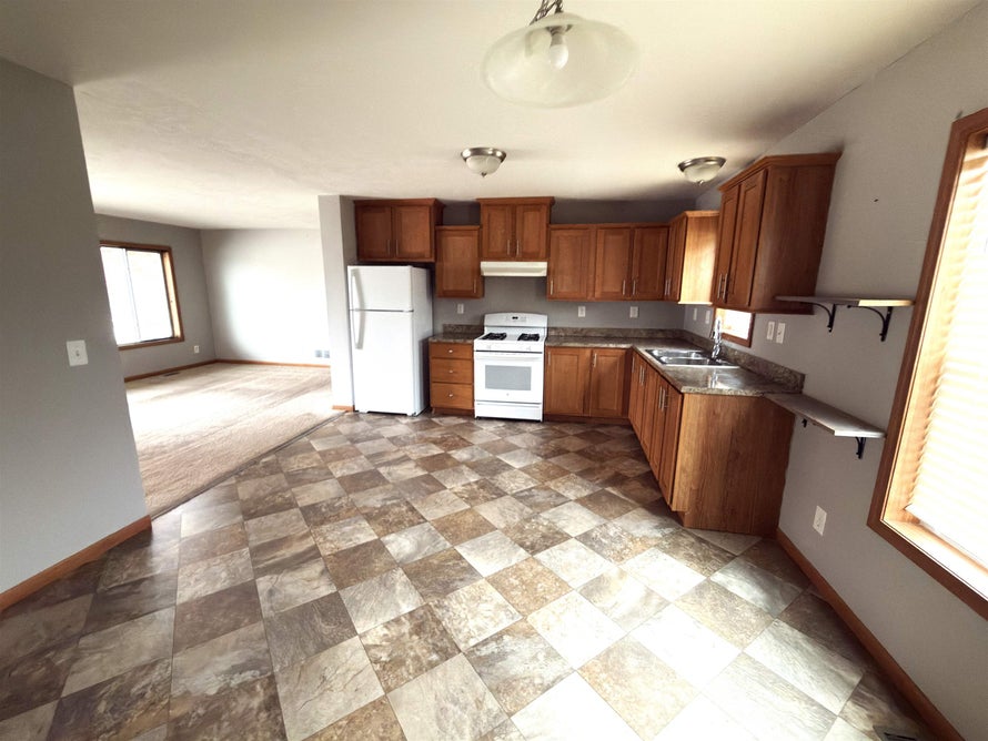 498 Park Ave, Belvidere, IL 61008 for sale - Stessa