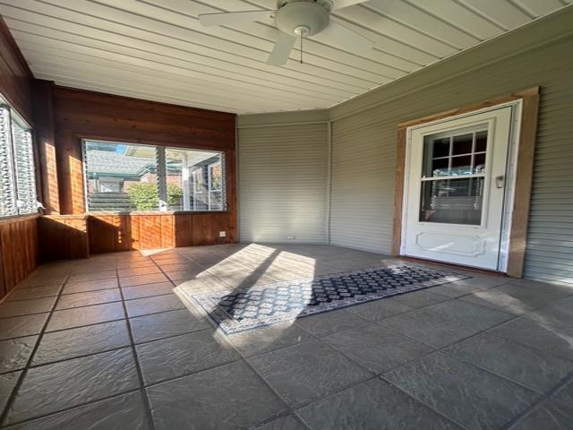 Rockford, Illinois 61104, United States, 3 Bedrooms Bedrooms, ,1 BathroomBathrooms,Residential,Active,230909