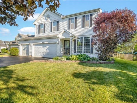Homes For Sale - 10695 Yellowstone Drive<br/> HUNTLEY, IL 60142