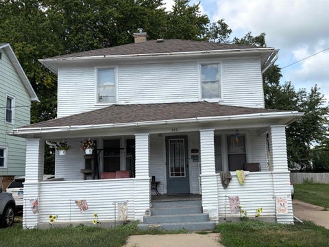 Homes For Sale - 512 Avon Street<br/> FREEPORT, IL 61032
