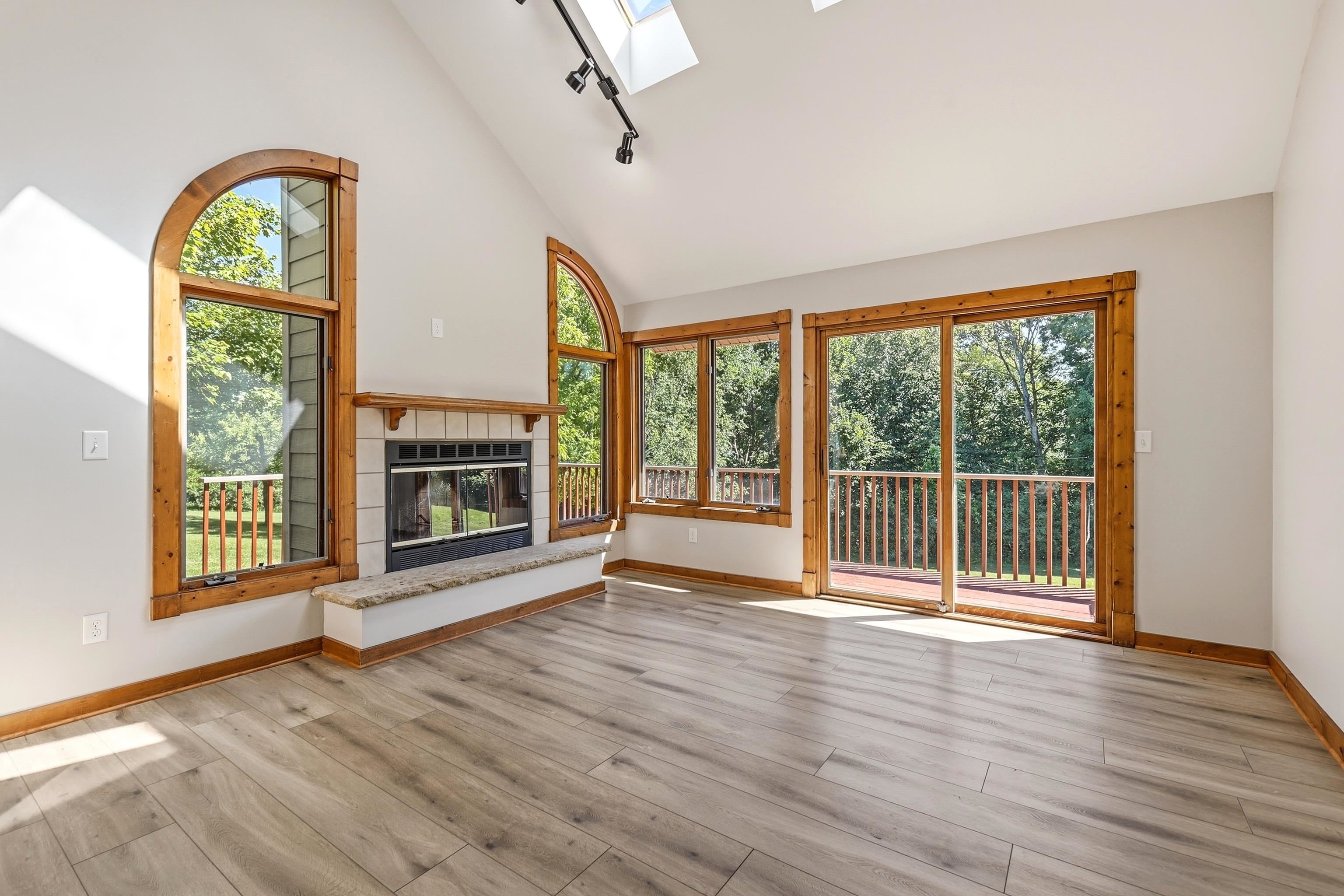 3 Bluffwood Trail