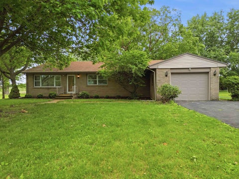 Homes For Sale - 612 W Humphrey Ave<br/> ROCK FALLS, IL 61071