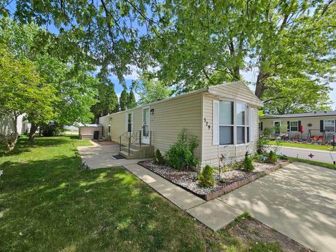 Mobile Home For Sale - 579 Park Avenue<br/> BELVIDERE, IL 61008