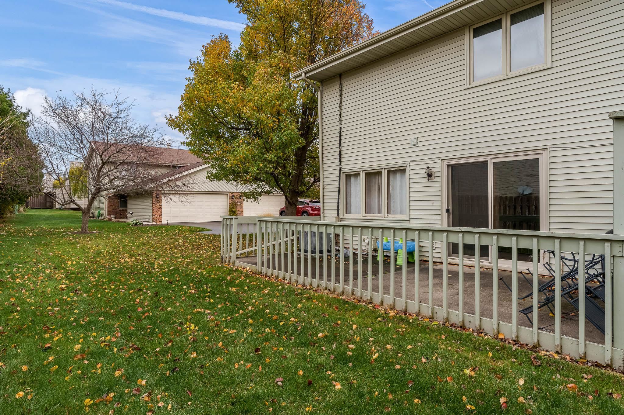 Rockford, Illinois 61107, United States, 2 Bedrooms Bedrooms, ,2 BathroomsBathrooms,Residential,Pending,30997