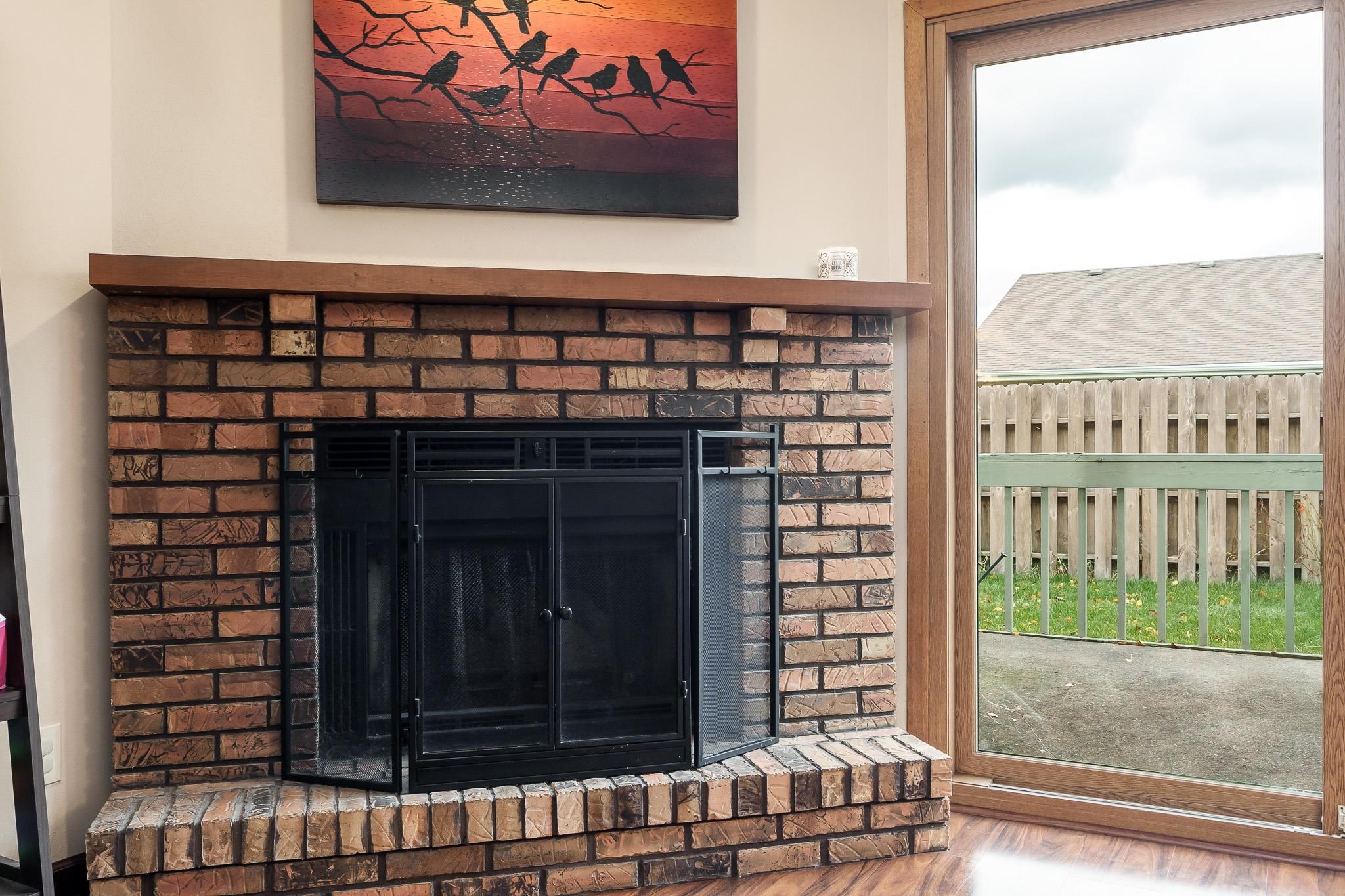 Rockford, Illinois 61107, United States, 2 Bedrooms Bedrooms, ,2 BathroomsBathrooms,Residential,Pending,30997