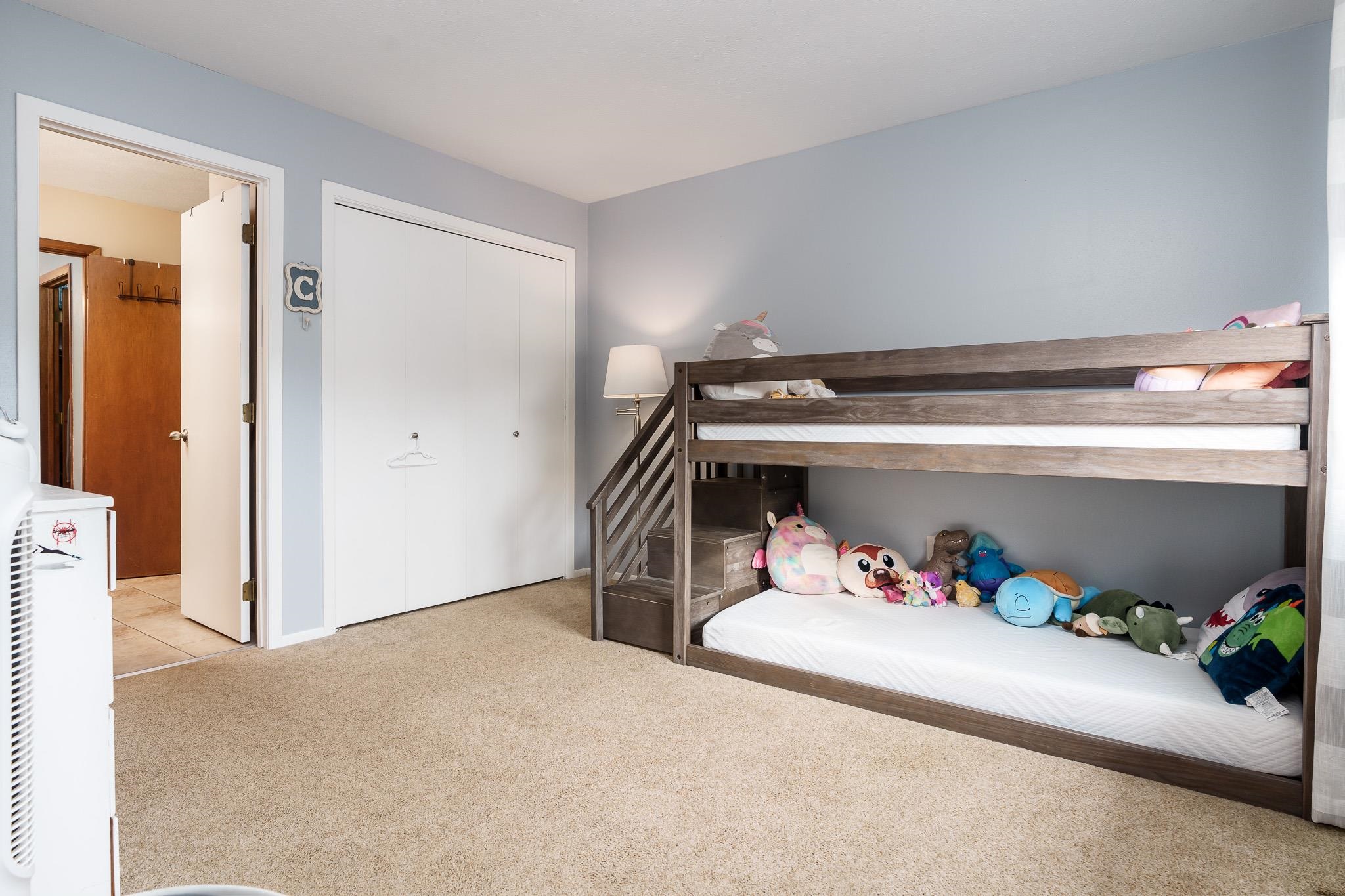 Rockford, Illinois 61107, United States, 2 Bedrooms Bedrooms, ,2 BathroomsBathrooms,Residential,Pending,30997