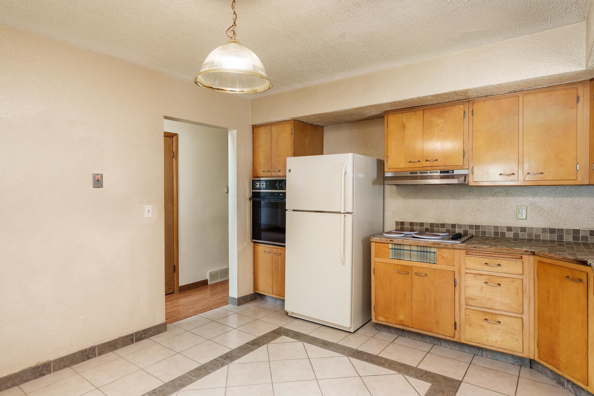 Rockford, Illinois 61101, United States, 3 Bedrooms Bedrooms, ,2 BathroomsBathrooms,Residential,Active,158509