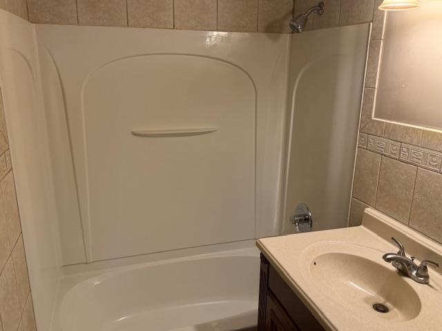 Rockford, Illinois 61101, United States, 3 Bedrooms Bedrooms, ,2 BathroomsBathrooms,Residential,Active,158509