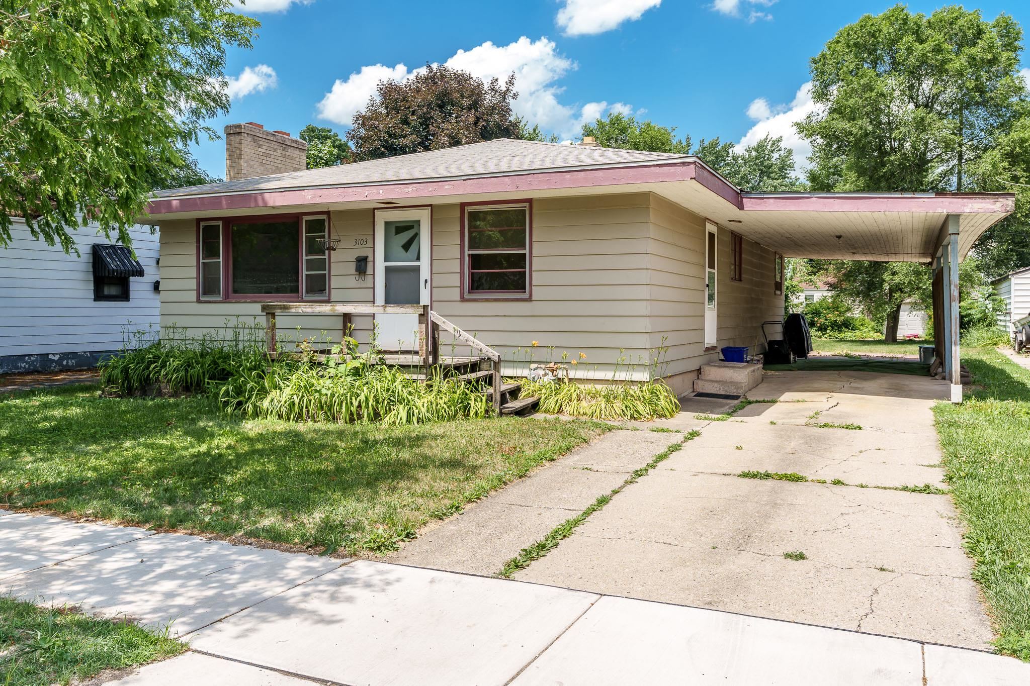 Rockford, Illinois 61101, United States, 3 Bedrooms Bedrooms, ,2 BathroomsBathrooms,Residential,Active,158509