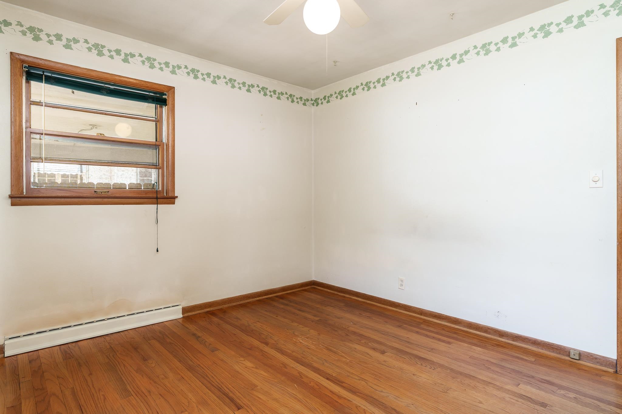 Rockford, Illinois 61101, United States, 3 Bedrooms Bedrooms, ,2 BathroomsBathrooms,Residential,Active,158509