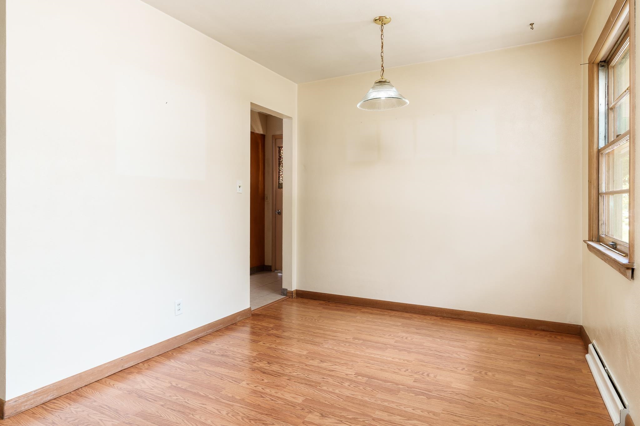 Rockford, Illinois 61101, United States, 3 Bedrooms Bedrooms, ,2 BathroomsBathrooms,Residential,Active,158509