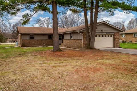 Homes For Sale - 6435 Columbine Boulevard<br/> ROCKFORD, IL 61108