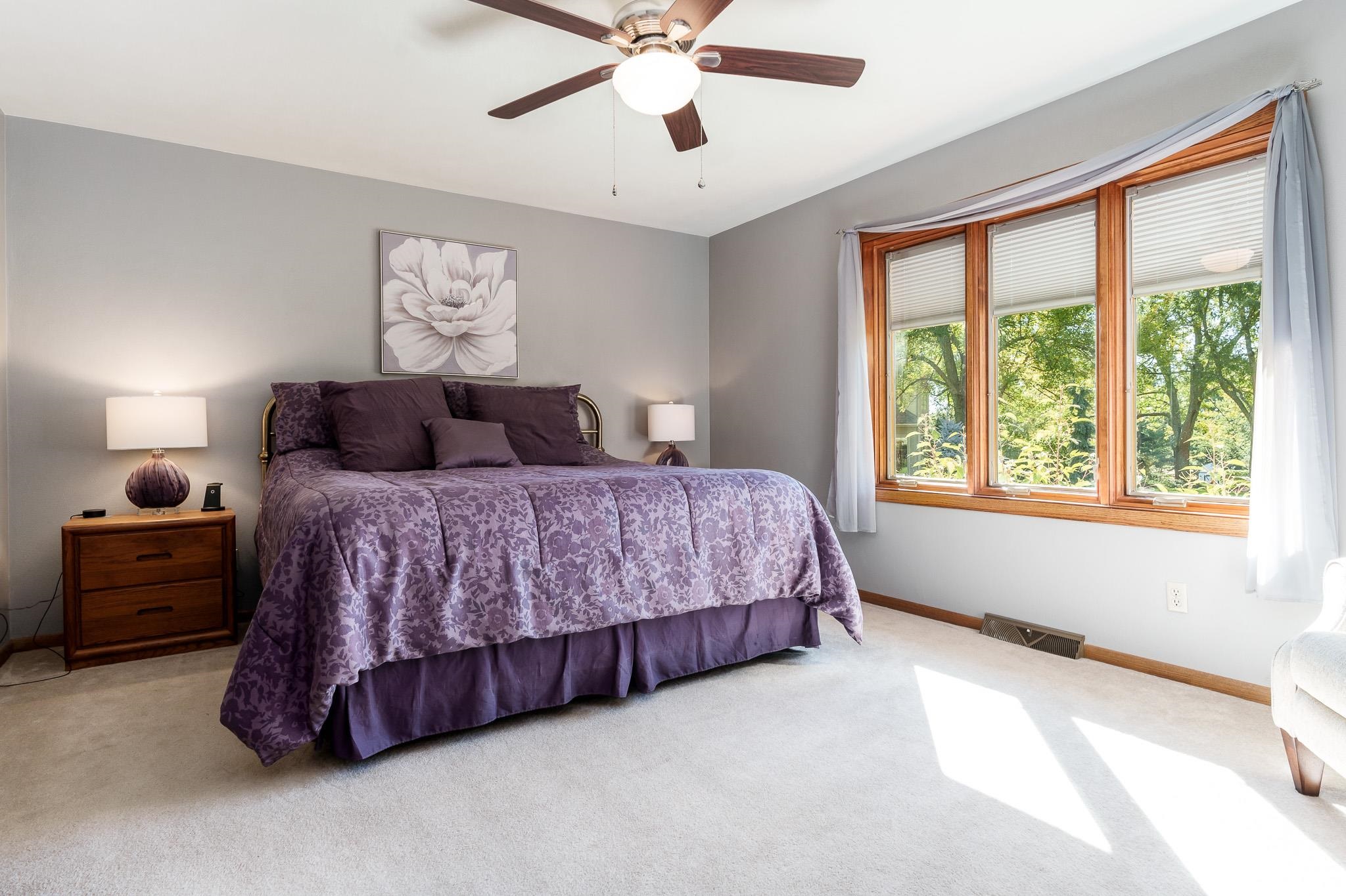 Rockford, Illinois 61114, United States, 3 Bedrooms Bedrooms, ,4 BathroomsBathrooms,Residential,Pending,40065