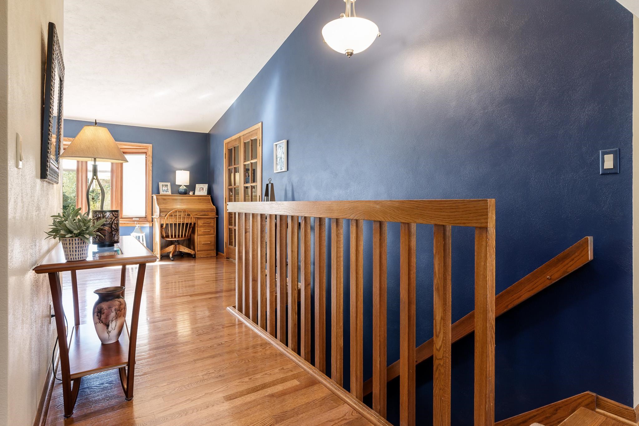 Rockford, Illinois 61114, United States, 3 Bedrooms Bedrooms, ,4 BathroomsBathrooms,Residential,Pending,40065