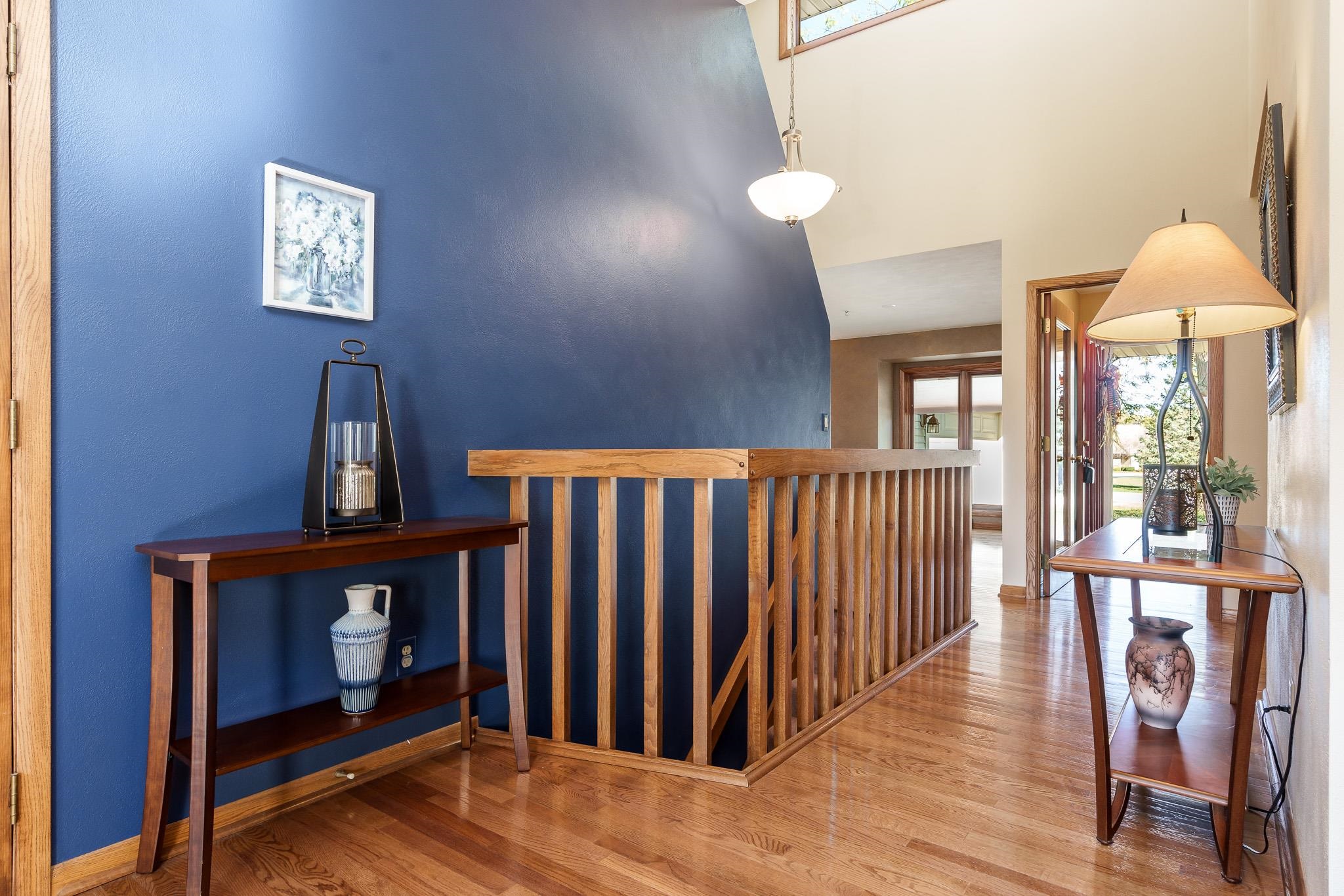 Rockford, Illinois 61114, United States, 3 Bedrooms Bedrooms, ,4 BathroomsBathrooms,Residential,Pending,40065