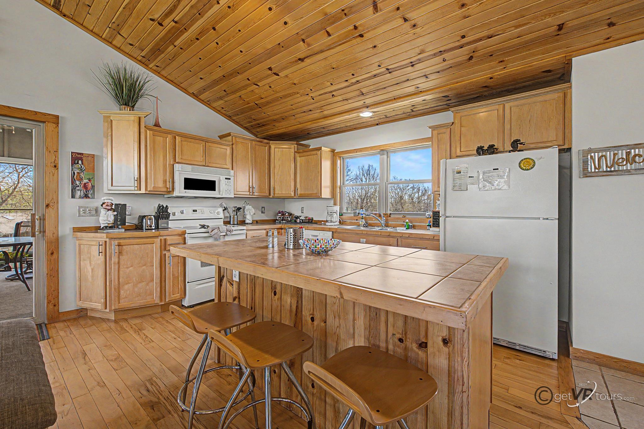 6 E Aspen Court