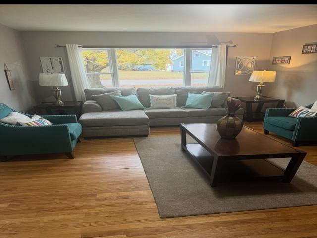 Rockford, Illinois 61102, United States, 3 Bedrooms Bedrooms, ,3 BathroomsBathrooms,Residential,Active,108877