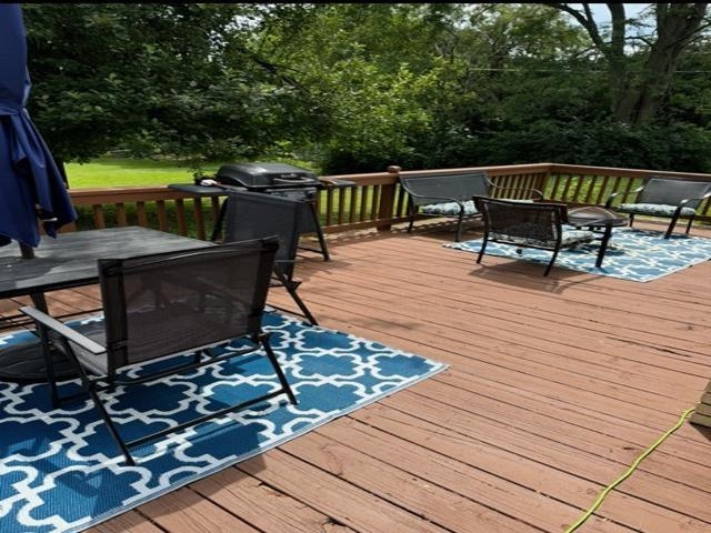Rockford, Illinois 61102, United States, 3 Bedrooms Bedrooms, ,3 BathroomsBathrooms,Residential,Active,108877