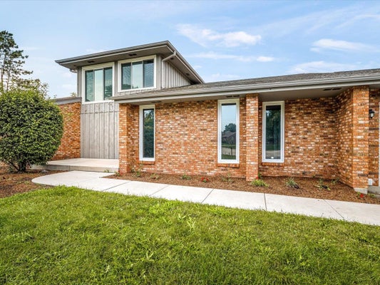 6022 FIRESIDE DR, ROCKFORD, IL 61114 - Image 4b5fc2a535dfecf7b73cfb443f312309/1207968162