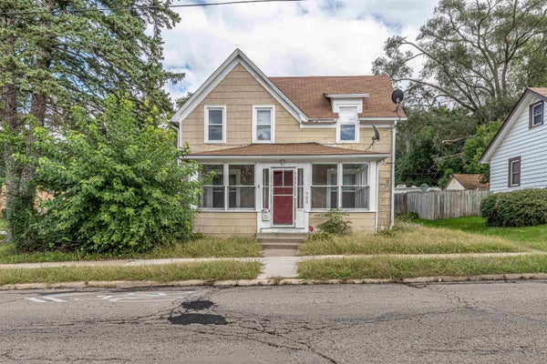 902 18TH ST, ROCKFORD, IL 61104 - Image 4be2390d04fbc92ca06bf31ec6546556/677775936