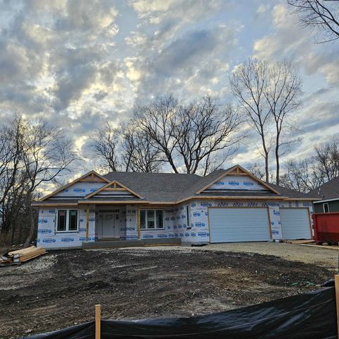 Homes For Sale - 6014 Squirrel Run<br/> CALEDONIA, IL 61011