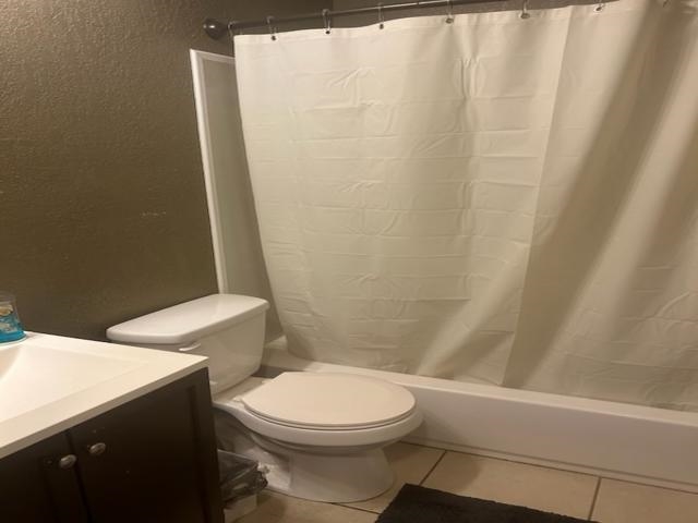 Rockford, Illinois 61107, United States, 3 Bedrooms Bedrooms, ,2 BathroomsBathrooms,Residential,Pending,157655