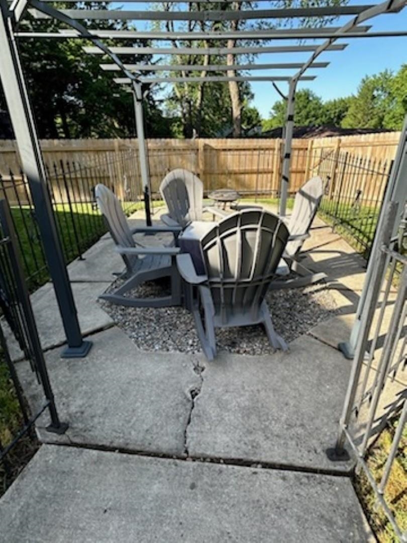 Rockford, Illinois 61114, United States, 4 Bedrooms Bedrooms, ,3 BathroomsBathrooms,Residential,Active,23761