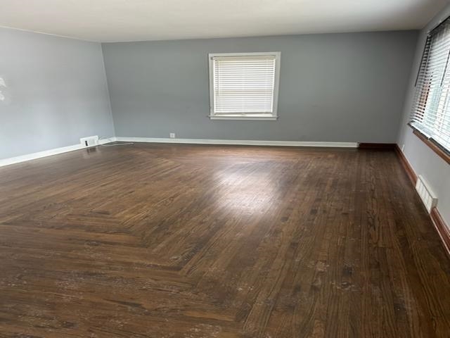 Rockford, Illinois 61103, United States, 3 Bedrooms Bedrooms, ,1 BathroomBathrooms,Residential,Pending,78200