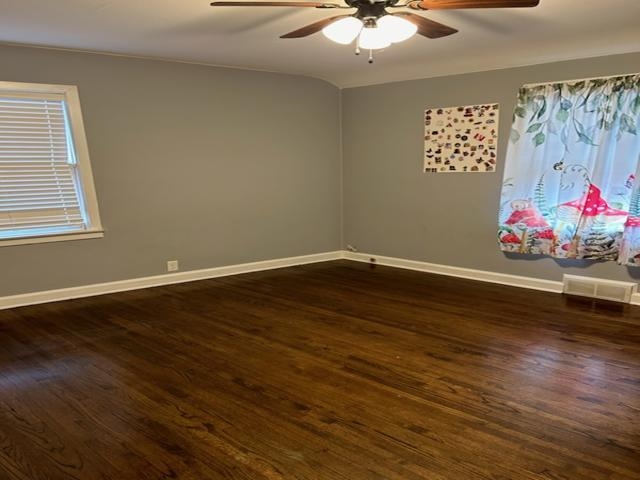 Rockford, Illinois 61103, United States, 3 Bedrooms Bedrooms, ,1 BathroomBathrooms,Residential,Pending,78200