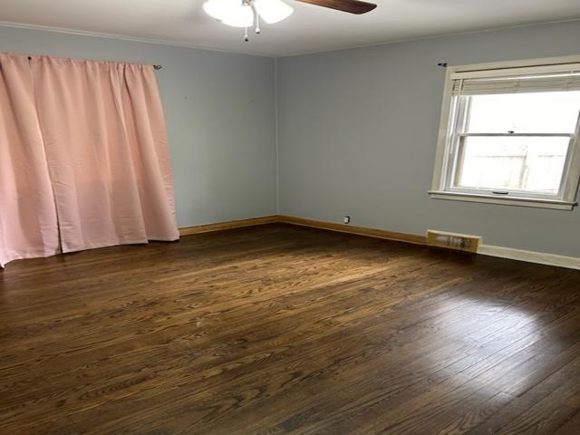 Rockford, Illinois 61103, United States, 3 Bedrooms Bedrooms, ,1 BathroomBathrooms,Residential,Pending,78200