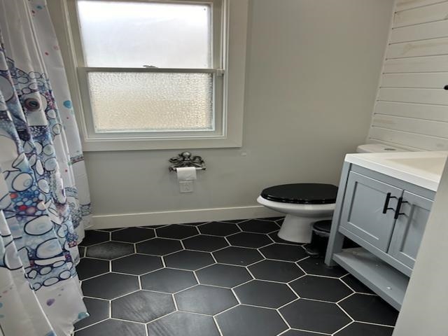 Rockford, Illinois 61103, United States, 3 Bedrooms Bedrooms, ,1 BathroomBathrooms,Residential,Pending,78200