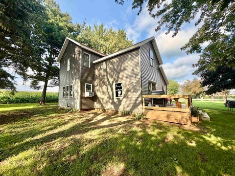 Homes For Sale - 13491 Shannon Route<br/> Carroll County, SHANNON, IL 61078