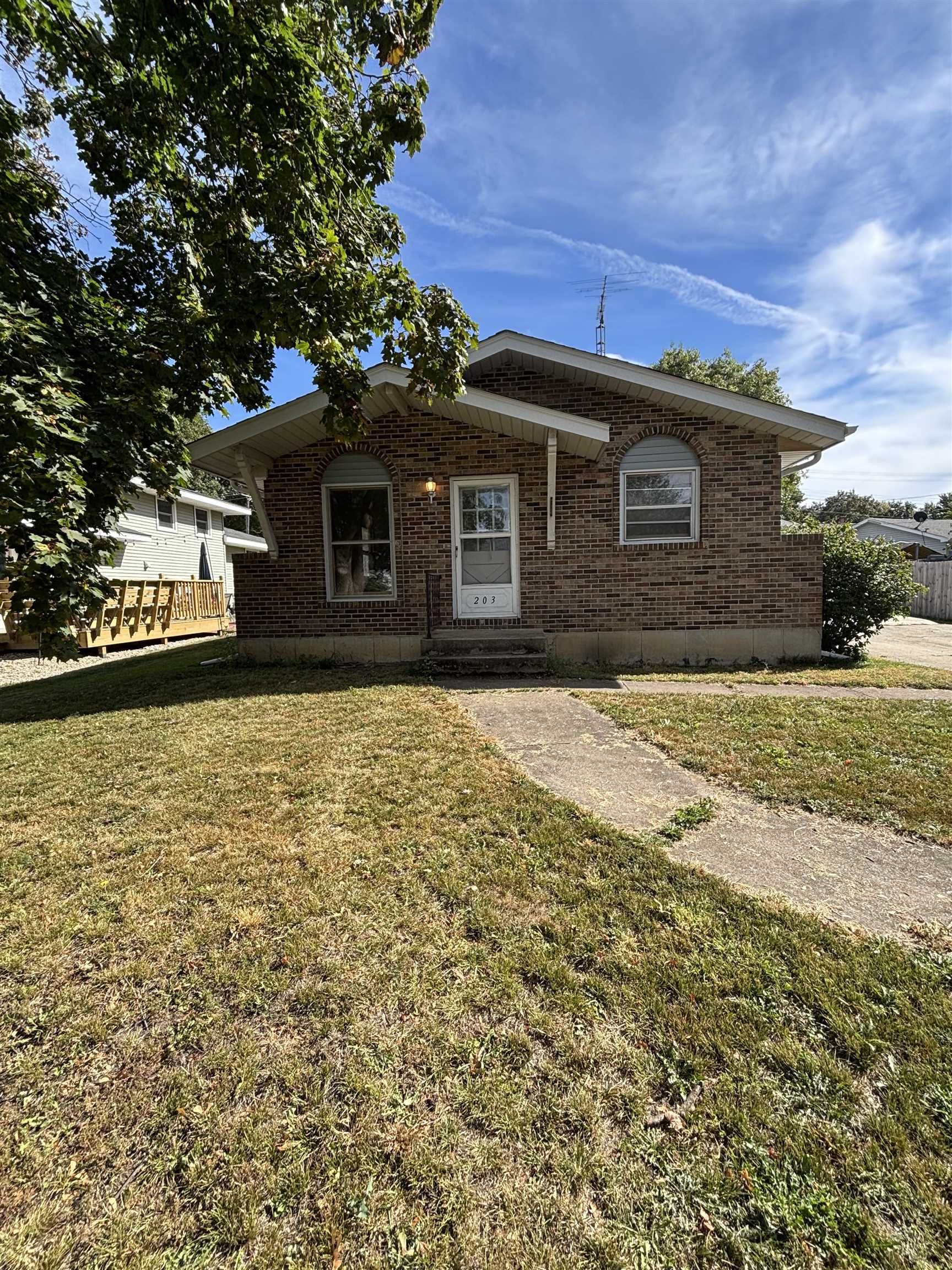 Photo 1 of 8 — 203 S Clark Street, MONROE CENTER, IL 61052