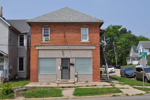 Homes For Sale - 602 S West Avenue<br/> Stephenson County, FREEPORT, IL 61032