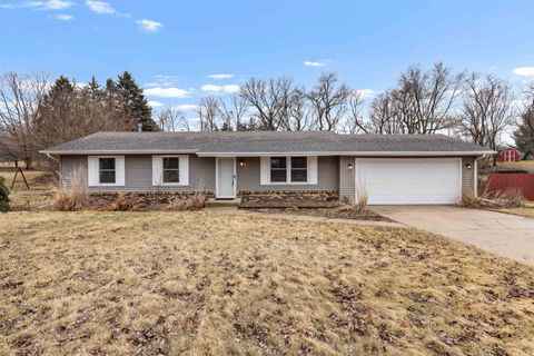 Homes For Sale - 4446 Scarlet Oak Drive<br/> Winnebago County, ROCKFORD, IL 61109