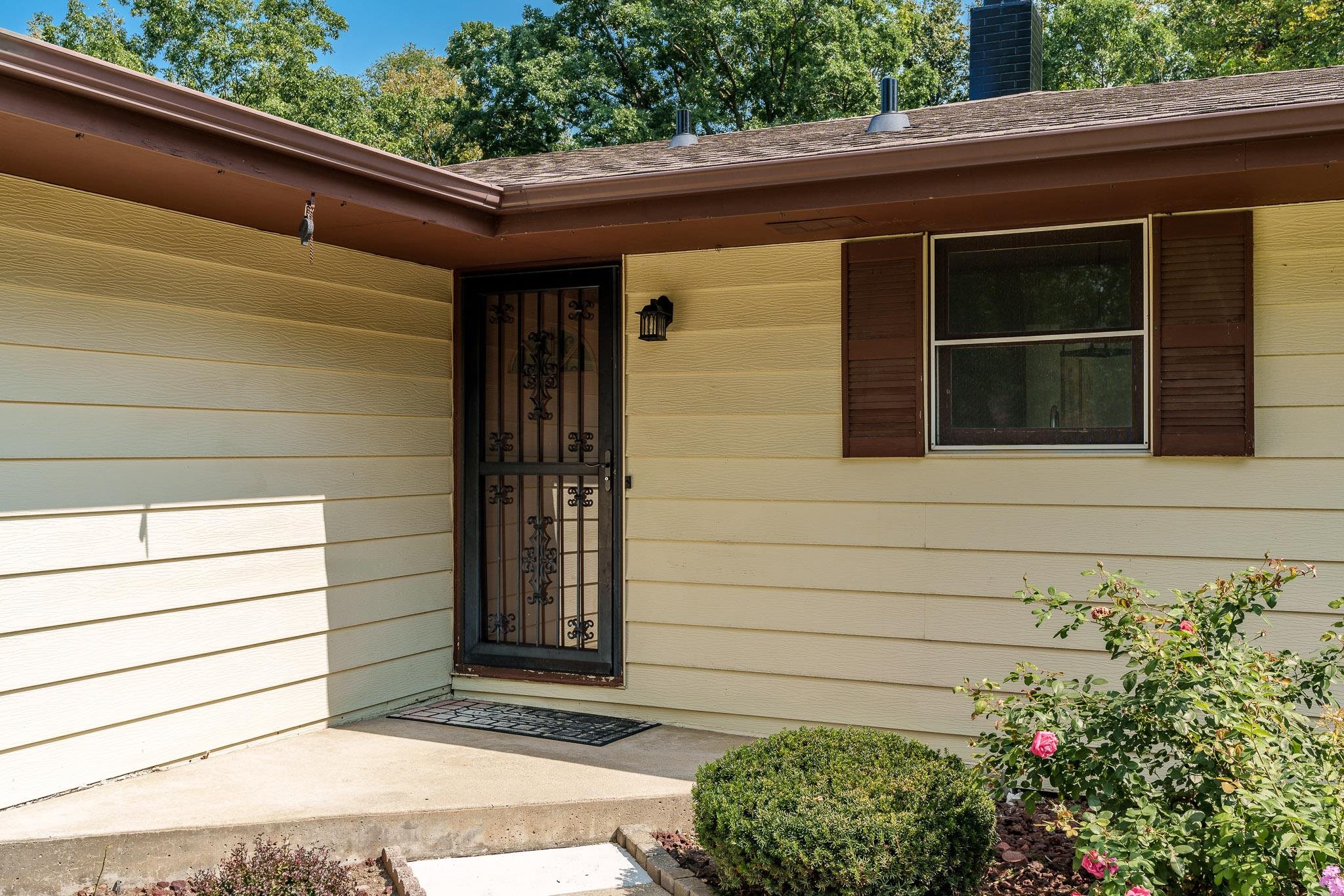 Rockford, Illinois 61108, United States, 3 Bedrooms Bedrooms, ,2 BathroomsBathrooms,Residential,Pending,44326