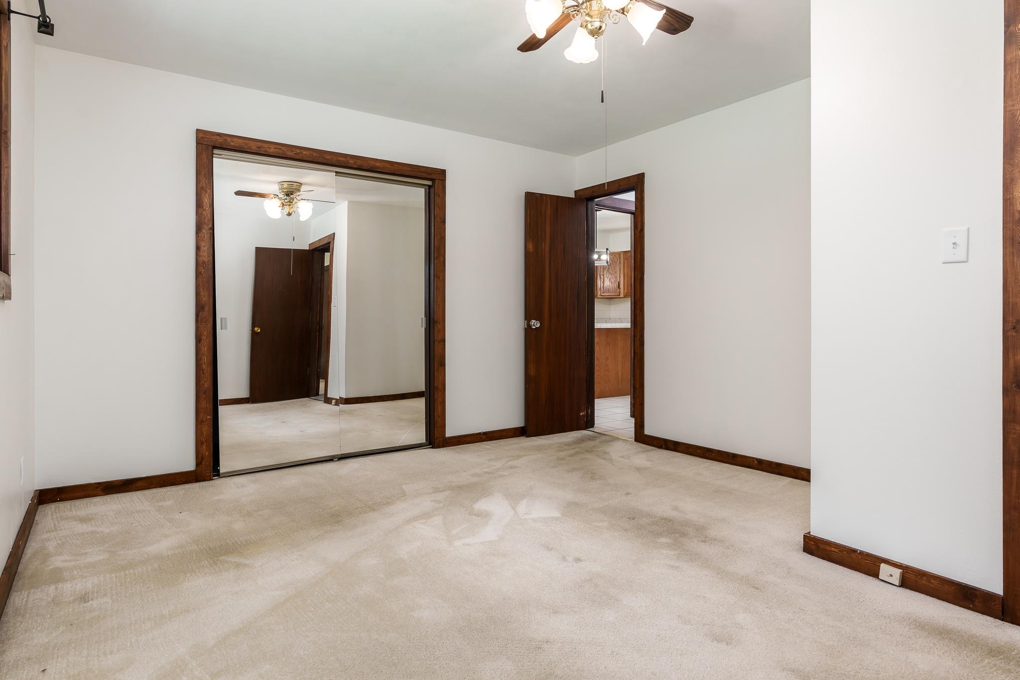 Rockford, Illinois 61108, United States, 3 Bedrooms Bedrooms, ,2 BathroomsBathrooms,Residential,Pending,44326