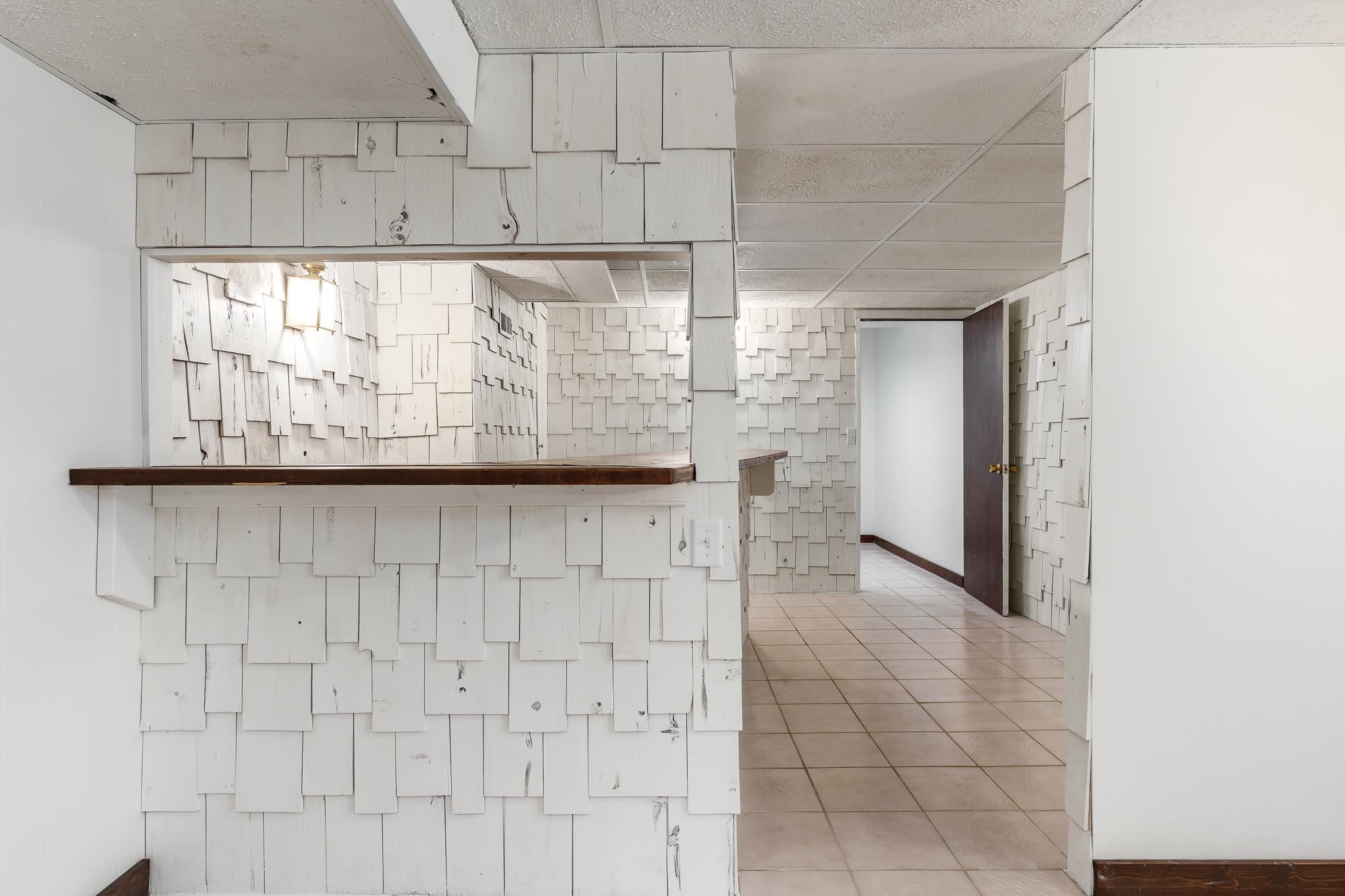 Rockford, Illinois 61108, United States, 3 Bedrooms Bedrooms, ,2 BathroomsBathrooms,Residential,Pending,44326