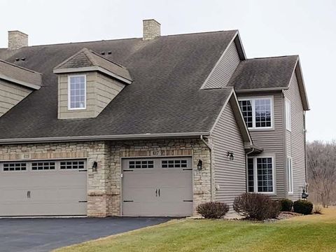 Condo For Sale - 617 Queens Court<br/> Winnebago County, ROCKTON, IL 61072