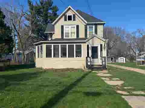 Multifamily For Sale - 1650 S Oak Avenue<br/> FREEPORT, IL 61032