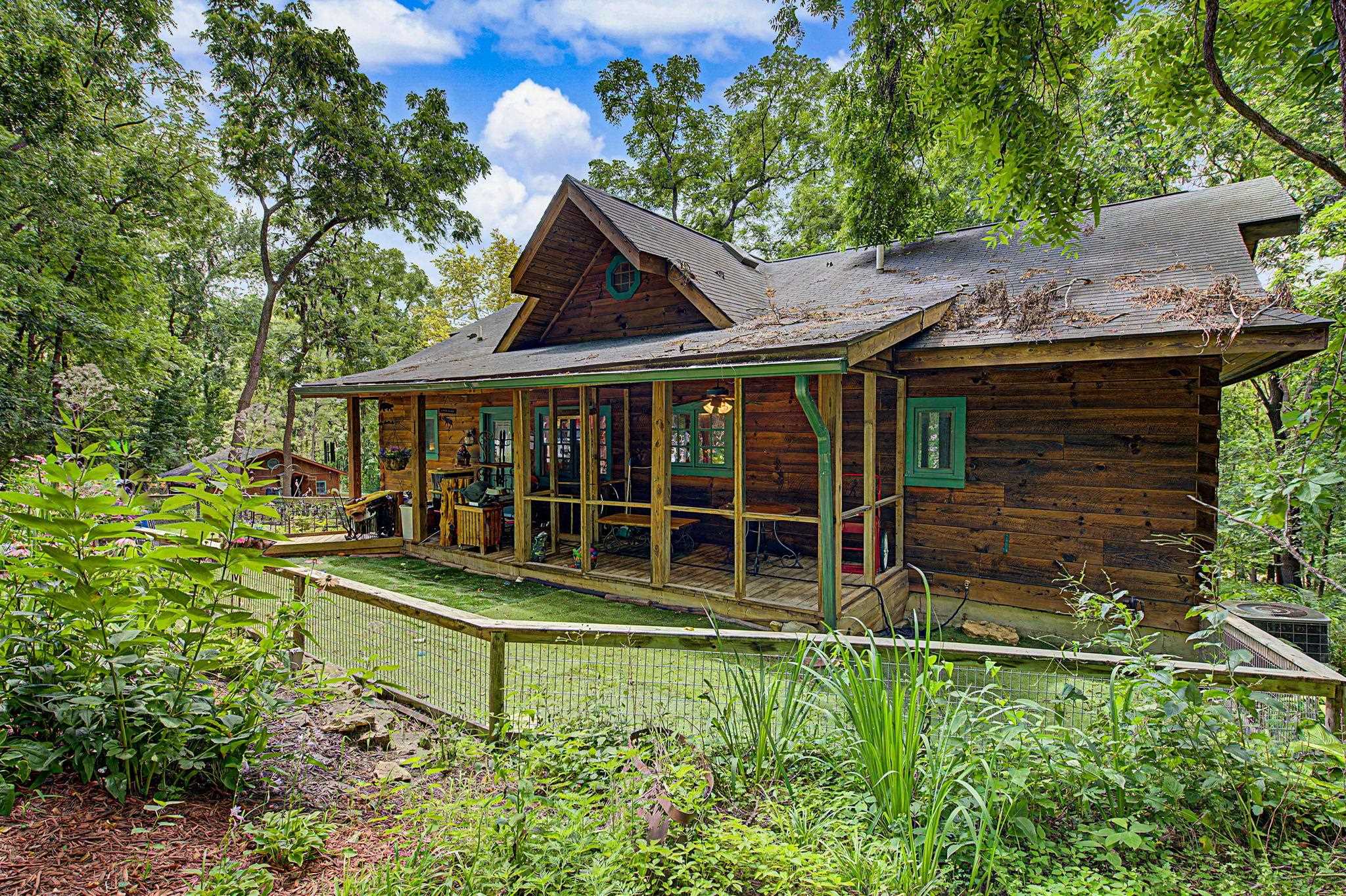 11 Heatherdowns Lane
