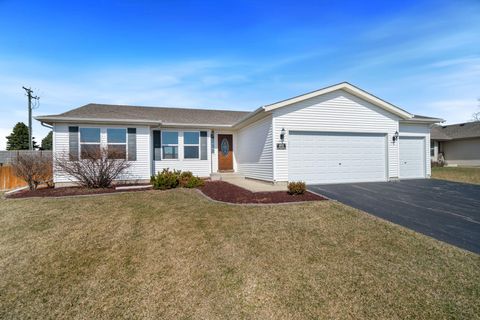 Homes For Sale - 6928 Tupelo Road<br/> LOVES PARK, IL 61111